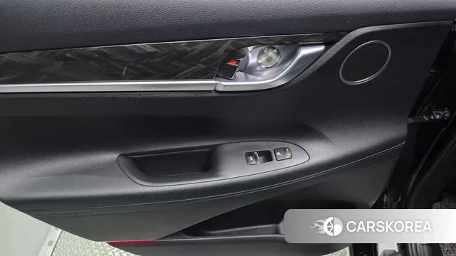 Hyundai Grandeur IG id 3319385 из Кореи 9