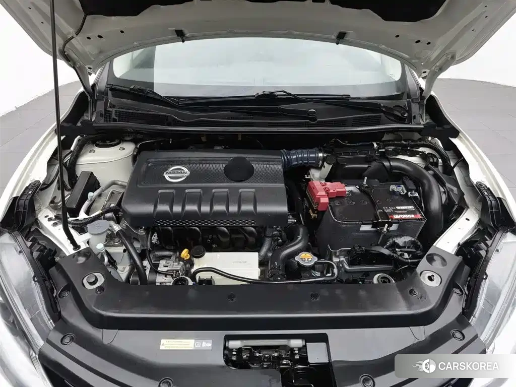 Nissan Tiida id 4559735 из Китая 9