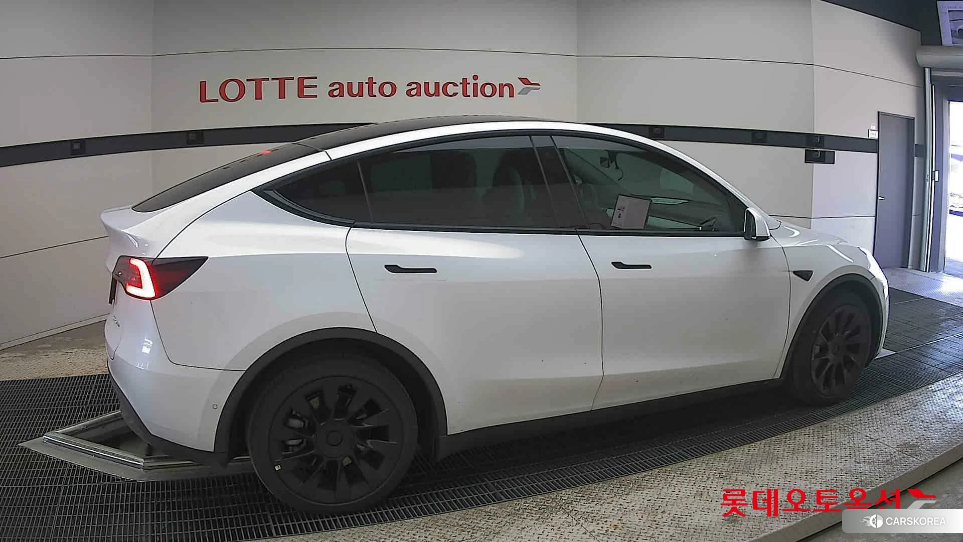 Tesla Model Y Long Range id 4296952 из Кореи 9
