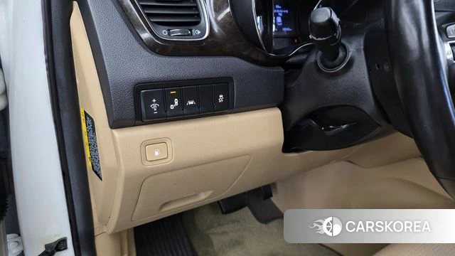 Kia The New Carnival id 4708685 из Кореи 9