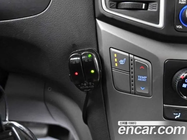 Hyundai The New Grand Starex id 2692847 из Кореи 9