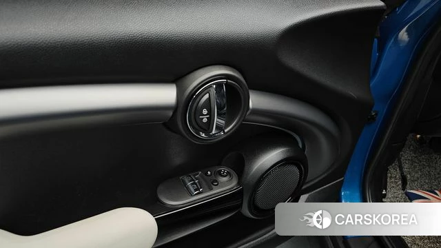 Mini Cooper Electric id 4871986 из Кореи 9
