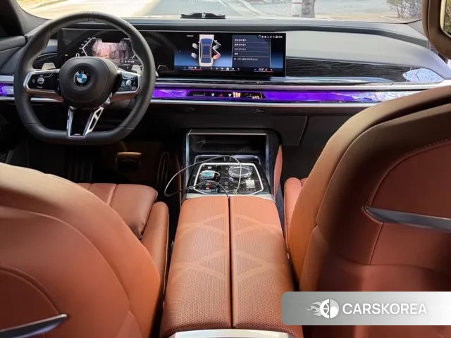 BMW 7 Series (G70) id 3502415 из Кореи 9