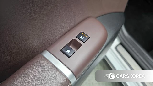 Hyundai Grandeur (GN7) id 4178390 из Кореи 9