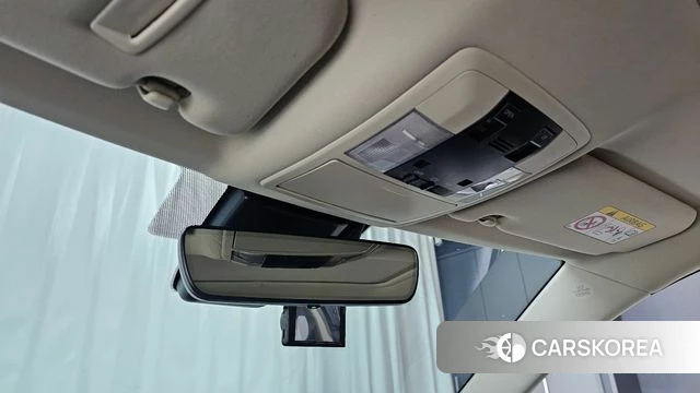 Lexus CT200h id 3899635 из Кореи 9