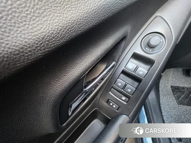 Chevrolet (GM Daewoo) The New Trax id 3732784 из Кореи 9