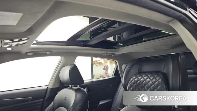 Kia K7 Premier Hybrid id 3509764 из Кореи 9