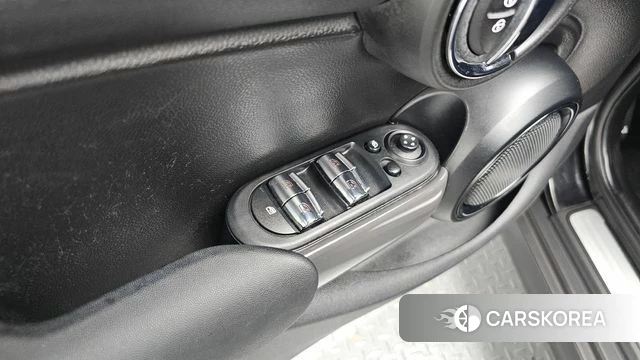 Mini Cooper id 4403050 из Кореи 9