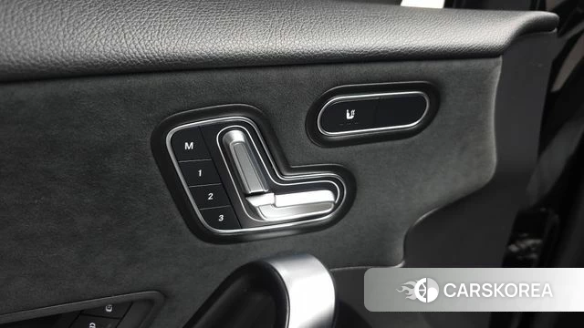 Mercedes-Benz A-Class W177 id 3902623 из Кореи 9