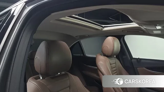 Mercedes-Benz E-Class W213 id 3778515 из Кореи 9