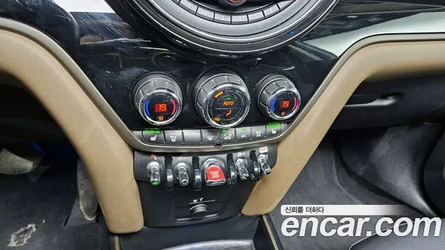 Mini Cooper D Countryman id 2951907 из Кореи 9