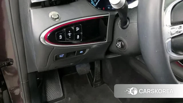 Genesis GV70 id 3721874 из Кореи 9