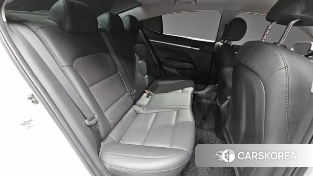 Hyundai The New Avante AD id 3853105 из Кореи 9