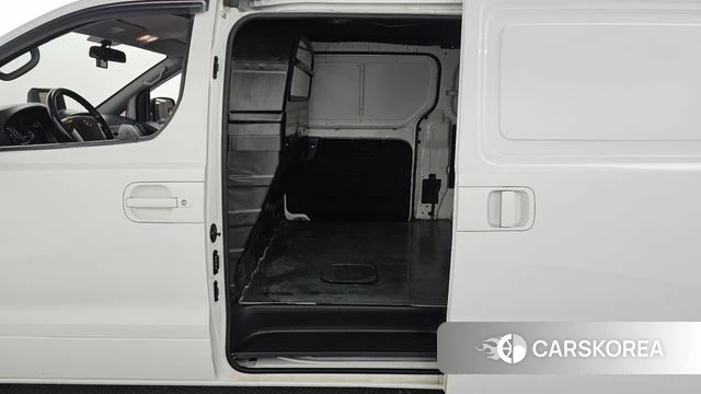 Hyundai The New Grand Starex id 4225689 из Кореи 9