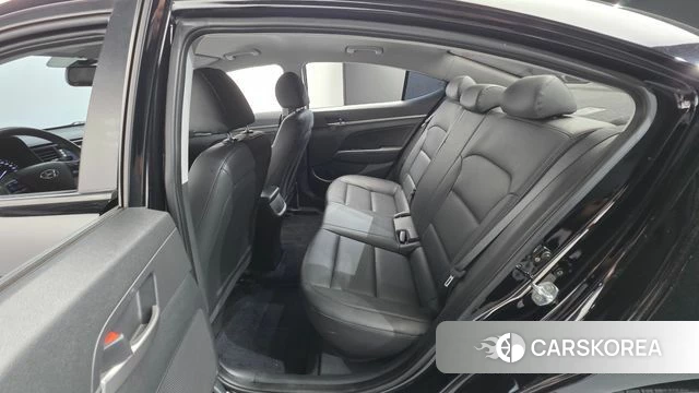 Hyundai Avante AD id 4850095 из Кореи 9