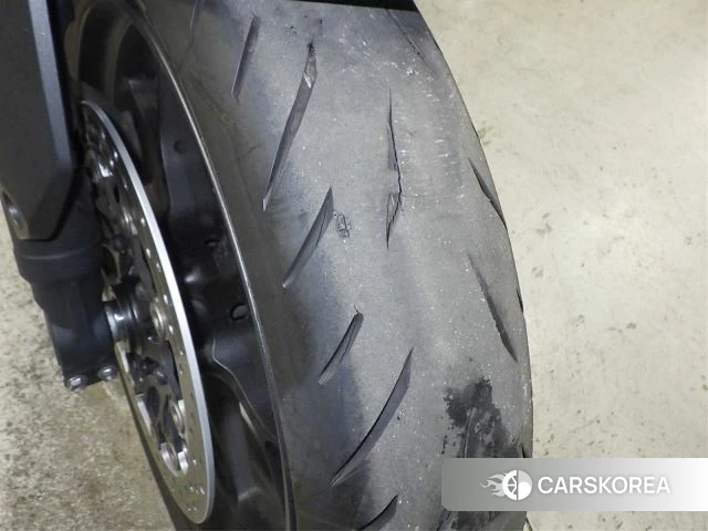 Honda CB1000R id 4184409 из Японии 9