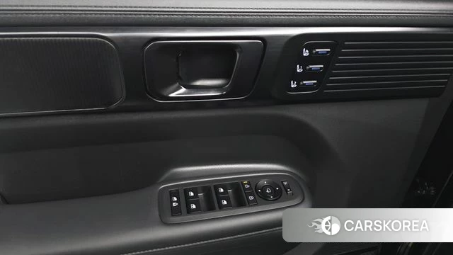 Hyundai Santa Fe (MX5) id 4617522 из Кореи 9