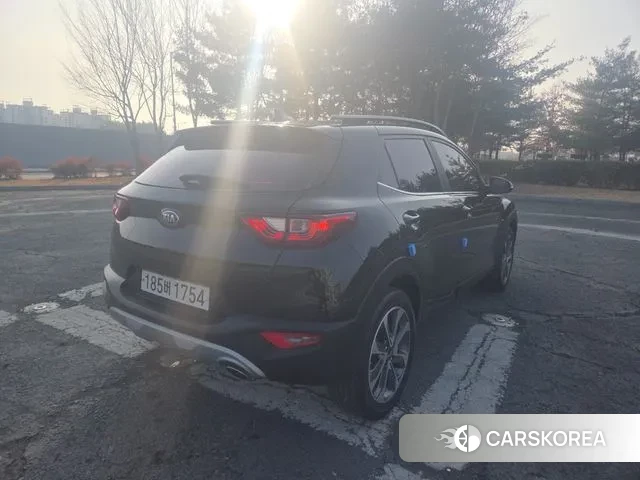 Kia Stonic id 3651608 из Кореи 9