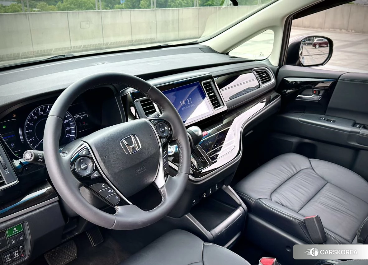 Honda Elysion id 4453701 из Китая 9