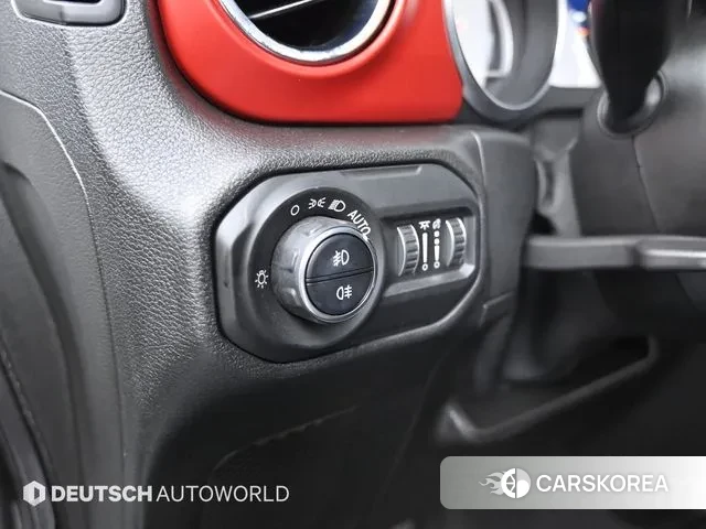 Jeep Wrangler (JL) id 3094761 из Кореи 9