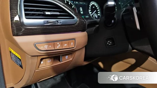 Genesis G90 id 3573291 из Кореи 9