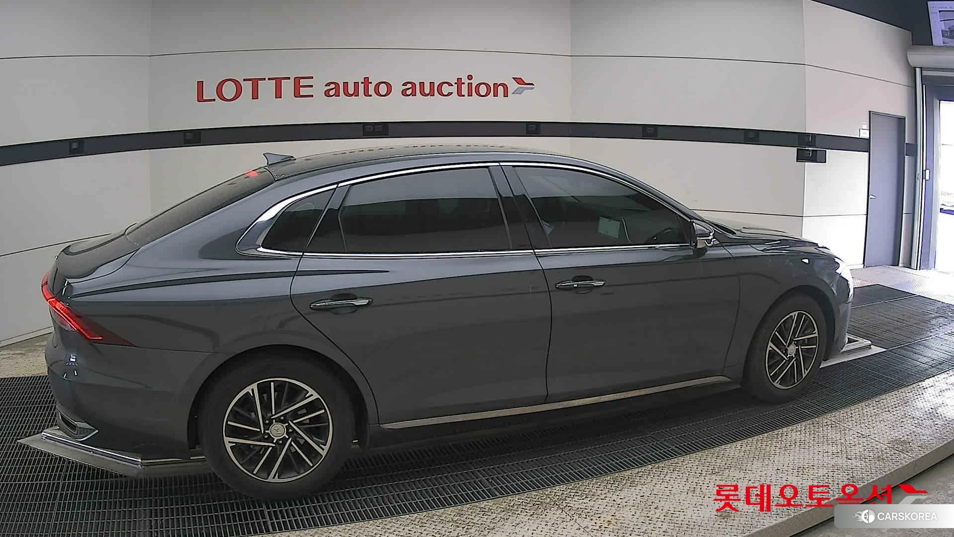 Hyundai Grandeur id 4289368 из Кореи 9