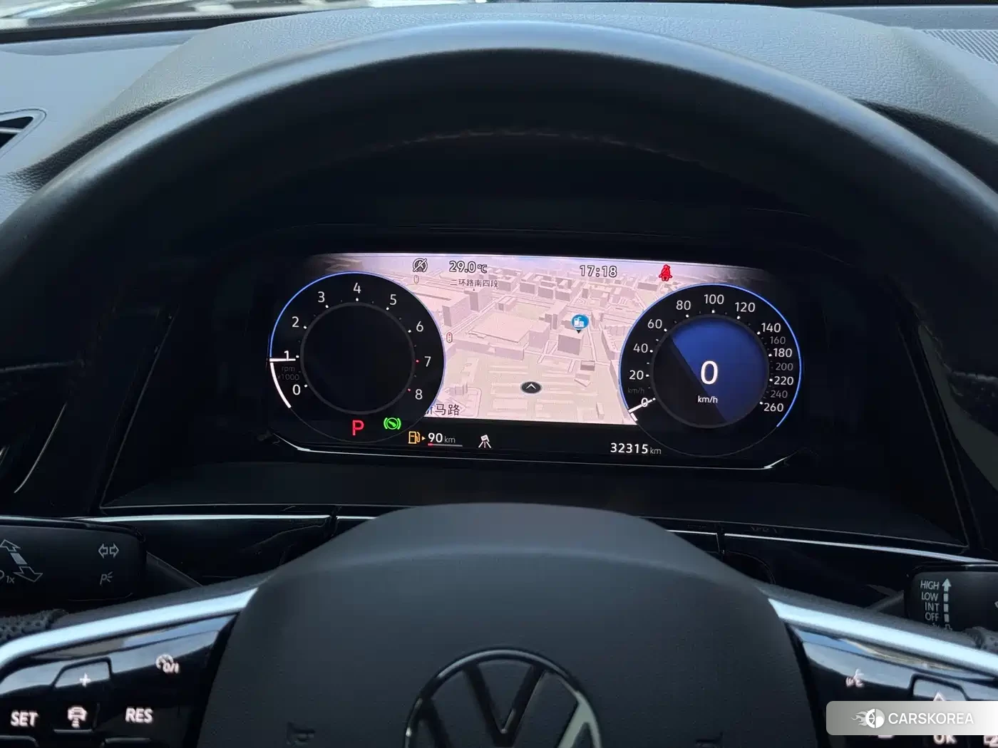 Volkswagen Touareg id 4634764 из Китая 9
