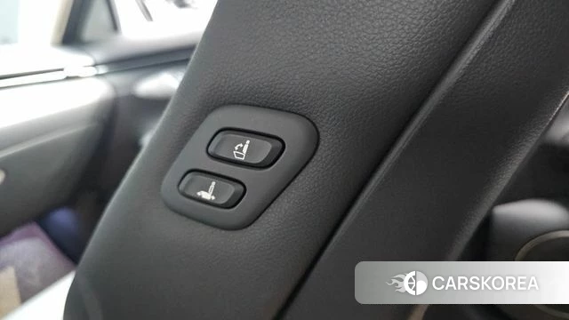Genesis GV70 id 4395430 из Кореи 9