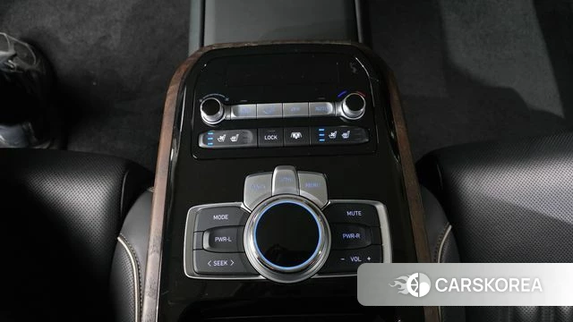 Genesis G90 id 3899607 из Кореи 9