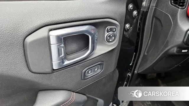 Jeep Gladiator (JT) id 3011668 из Кореи 9