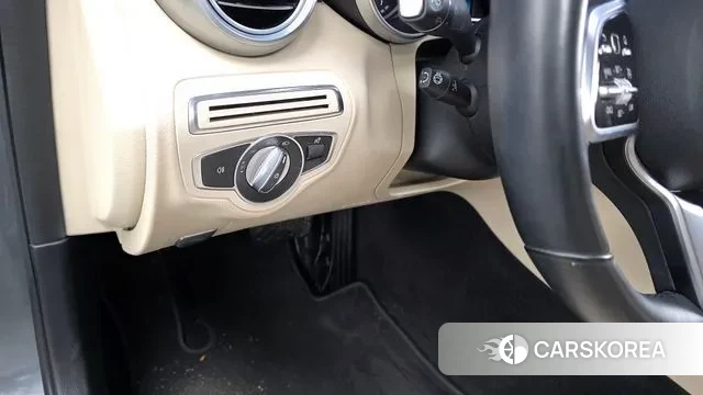 Mercedes-Benz C-Class W205 id 3573876 из Кореи 9