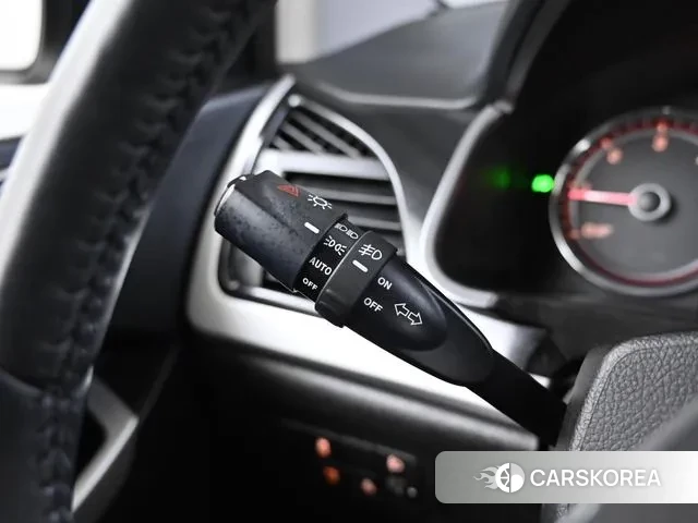 Ssangyong New Style Korando C id 2977055 из Кореи 9