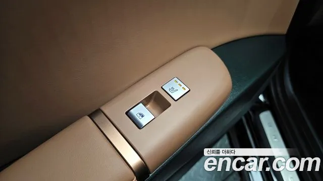 Hyundai Grandeur (GN7) id 2711000 из Кореи 9