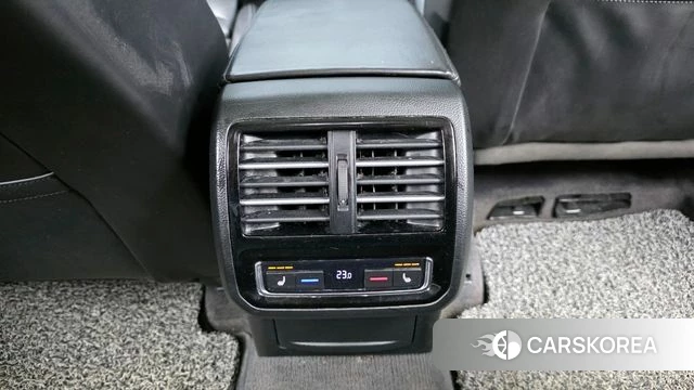 Volkswagen Passat GT (B8) id 3873900 из Кореи 9