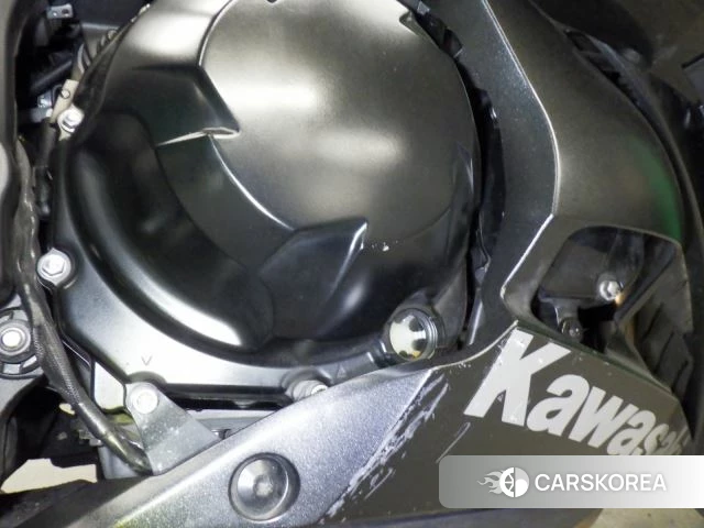 Kawasaki NINJA 1000 ABS id 3947395 из Японии 9
