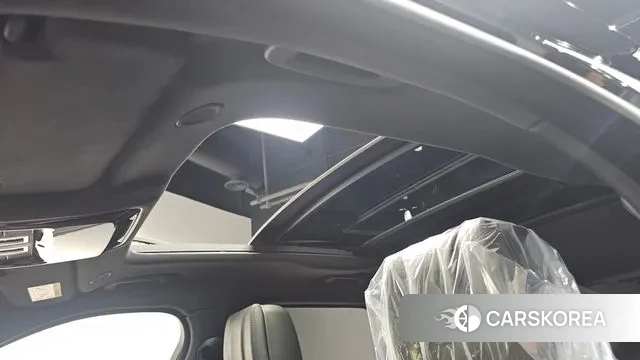 Land Rover Range Rover Velar id 3560063 из Кореи 9