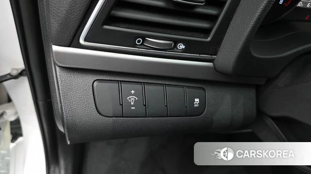 Hyundai Avante AD id 4615402 из Кореи 9