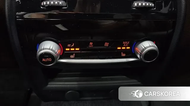 BMW 5 Series (G30) id 3275702 из Кореи 9