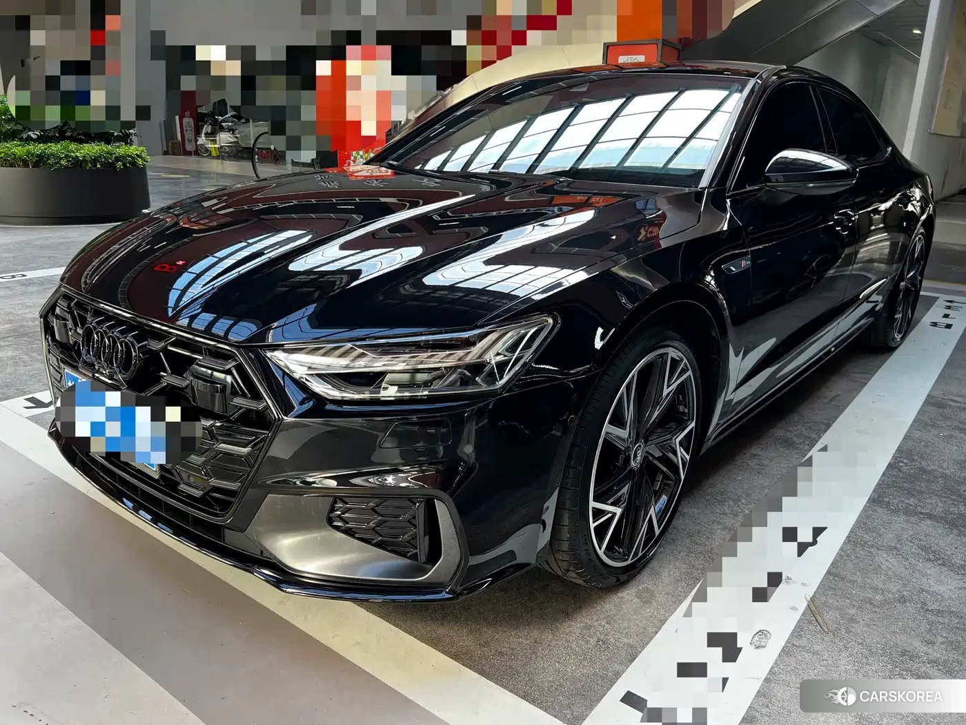 Audi A7L id 4570460 из Китая 9
