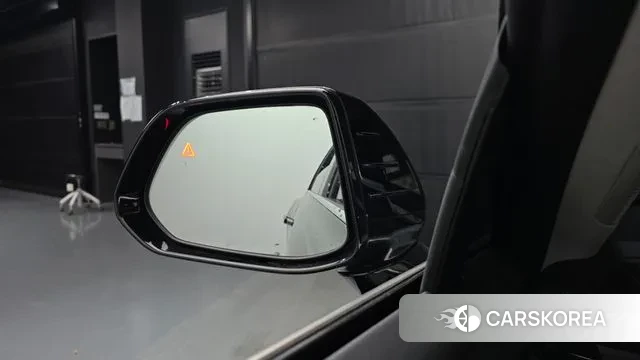 Hyundai Grandeur (GN7) id 3576691 из Кореи 9