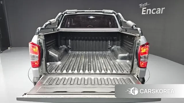 Ssangyong Rexton Sports id 3578810 из Кореи 9