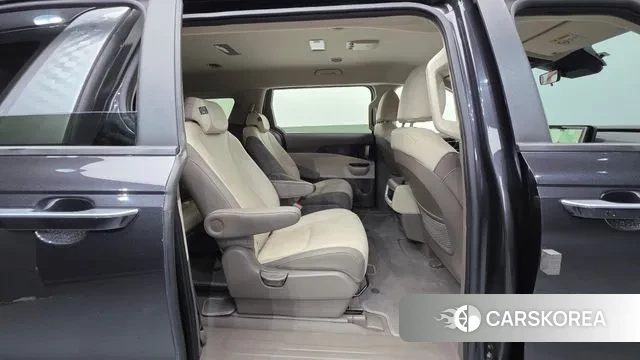 Kia Carnival 4th generation id 3681086 из Кореи 9