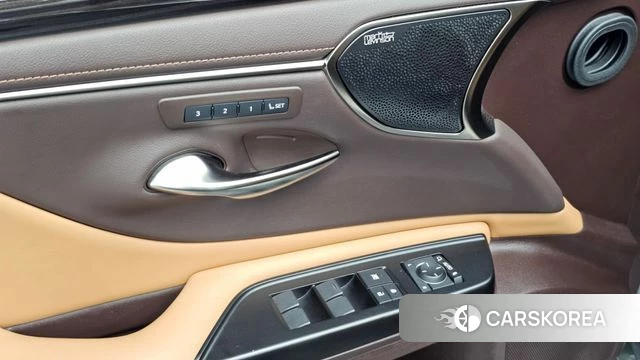 Lexus ES300h 7th generation id 4900109 из Кореи 9