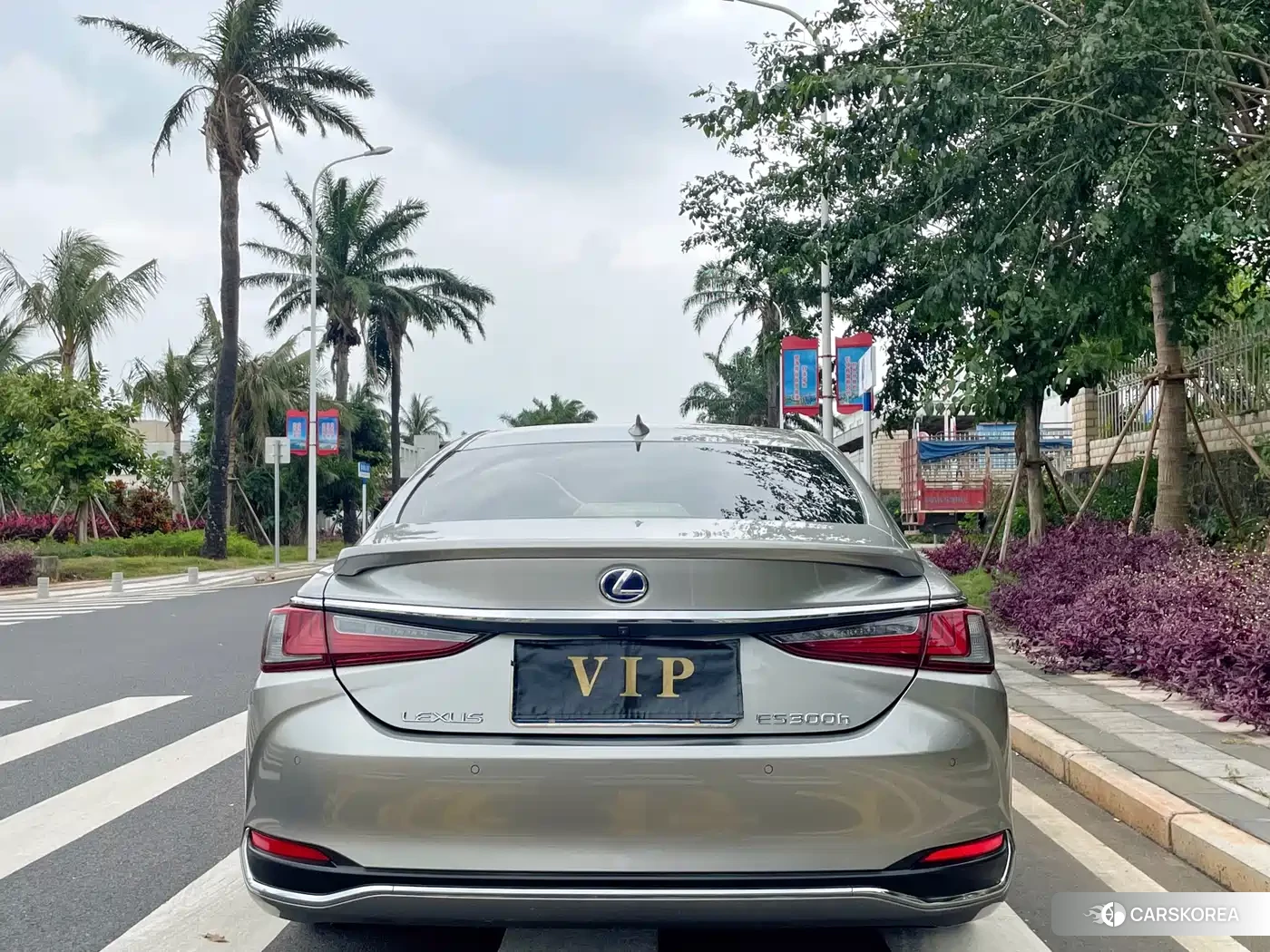Lexus ES id 4559861 из Китая 9