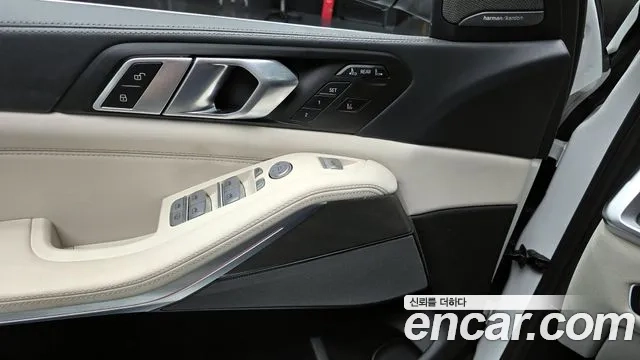 BMW X7 (G07) id 2954359 из Кореи 9