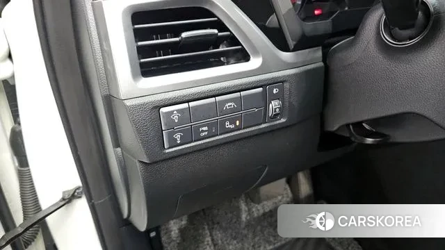 Ssangyong Beautiful Korando id 3238609 из Кореи 9