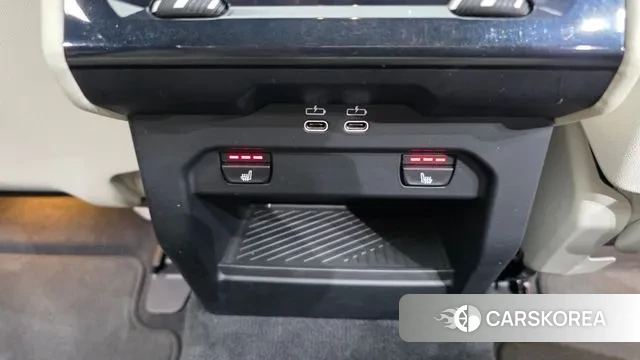 BMW 5 Series (G60) id 3776195 из Кореи 9