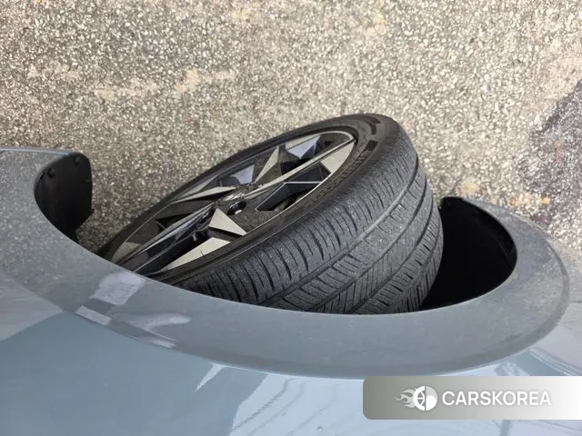 Hyundai Avante (CN7) id 3291624 из Кореи 9