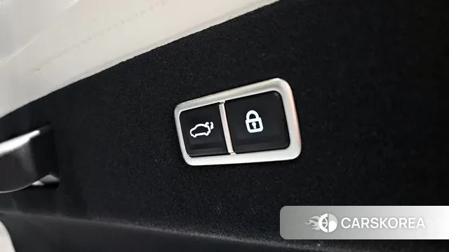 Hyundai Ionic 6 id 3518344 из Кореи 9