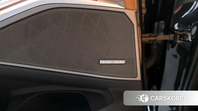 BMW 3 Series (G20) id 3811855 из Кореи 9